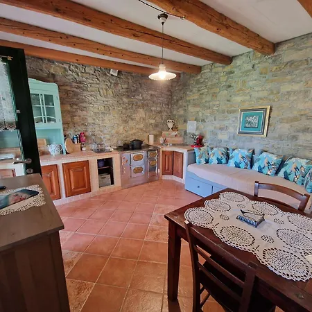 House Murva- Pet Friendly Dragonja