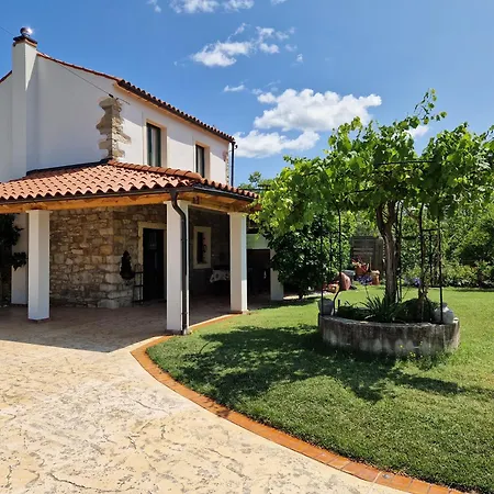 House Murva- Pet Friendly