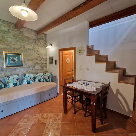 House Murva- Pet Friendly Dragonja