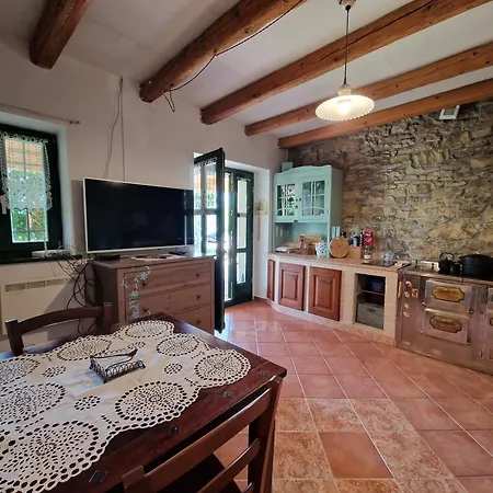 House Murva- Pet Friendly Casa de Férias Dragonja